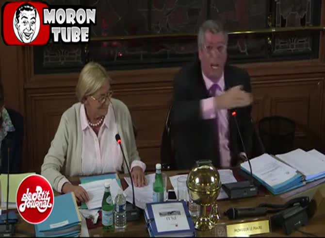 Video :During a meeting of the city council, Patrick Balkany absolutely loses it